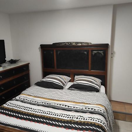 Chambre Entree Independante Lodève Екстериор снимка